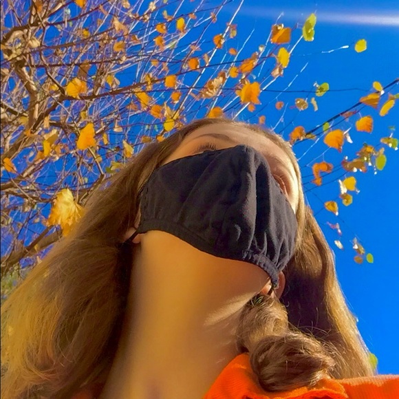 Meet your Posher, Alex - Picture 1 of 2